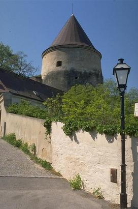fotografía de La muralla medieval Stadtmauernen Pulverturm Krems