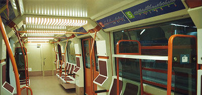 fotografía del interior de un vagón del Metro de Madrid